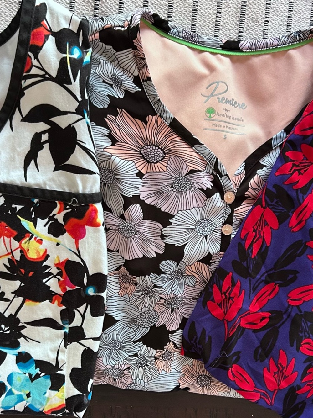 Floral Scrub Tops - 3 XS